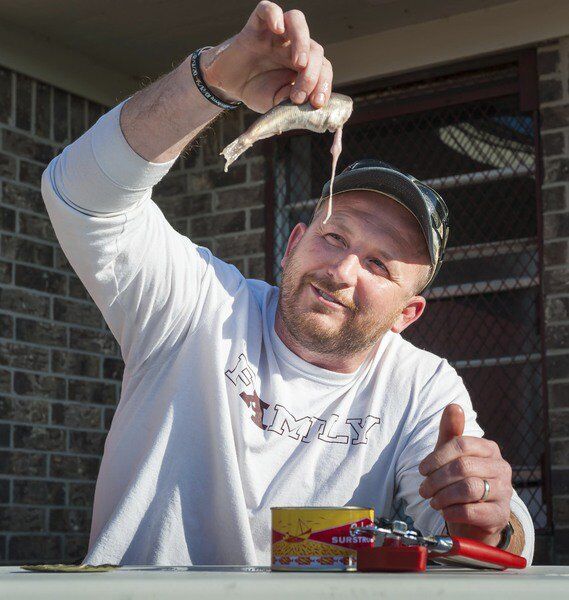 Bohannon shows guts during Stinky Fish Challenge Ada